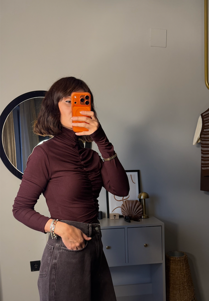 Kadın Mürdüm Büzgü Detaylı Balıkçı Yaka Bluz